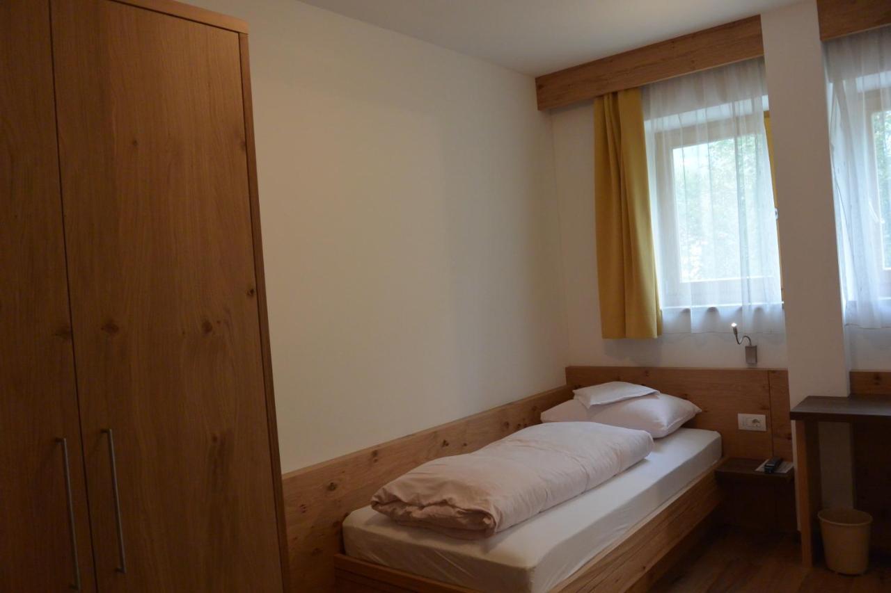 Hotel Sterzinger Moos 객실 사진